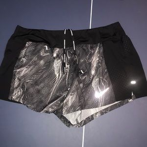 Nike dri-fit women’s running shorts